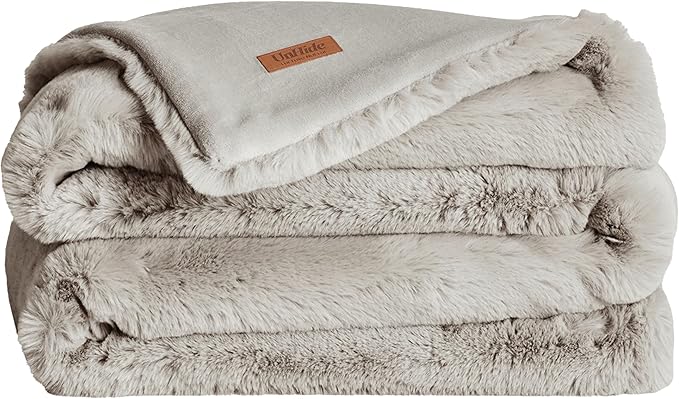 UnHide Marshmallow - Faux Fur Blanket - Heavy Weight, Extra Soft Blanket - Made from Recycled Materials - Machine Washable - Large (90" x 108") - Greige