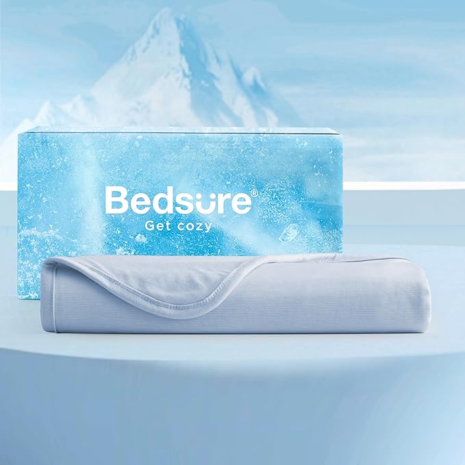 Bedsure Light Blue Cooling Blanket Full Size for Hot Sleepers - Summer Blanket Full Size Cold Bed Cool Arc-Chill Thin Ice Cooled Bedding with Rayon Derived from Bamboo Night Sweats Hot Flashes, 80x90