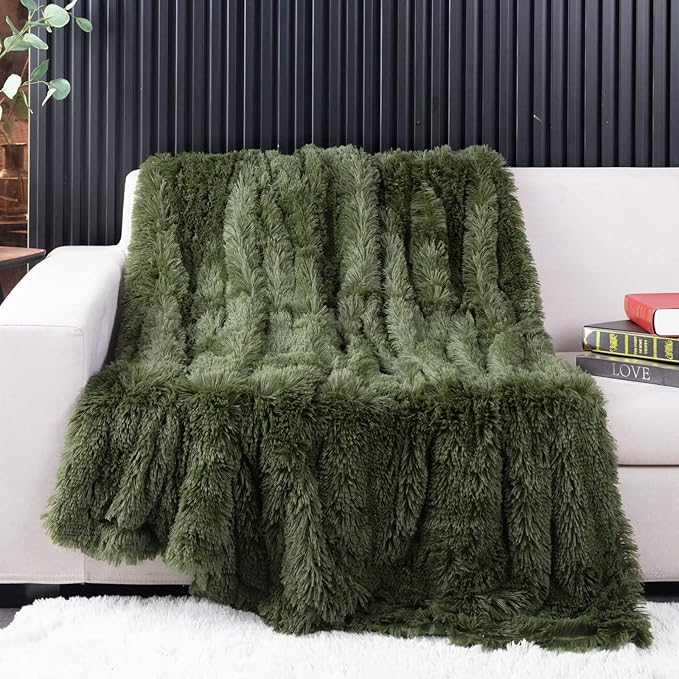 YUSOKI Olive Green Faux Fur Throw Blanket,2 Layers,50" x 60" Cozy Plush Fluffy Blanket Furry Fuzzy Warm Cute Shaggy Blanket for Fall Bed Living Room Décor Baby Women Pet