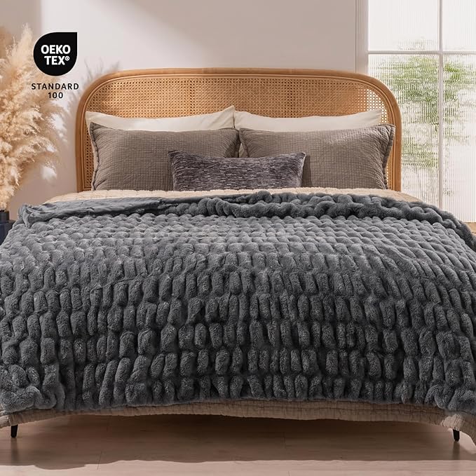 EVERGRACE Luxurious Soft Faux Rabbit Fur Throw Blanket, Cozy Fuzzy Plush Warm Throws for Couch Bed Sofa Chair Decor, Ruched Bubble Fluffy Blanket with Reversible Velvet, 60" x 80", Charcoal Gray