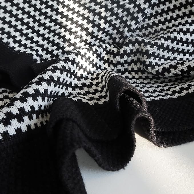Black and White Throw Blankets, Modern Striped Throw Blanket with Tassels, Soft Patterned Throw Blanket for Sofa Bed and Living Room (47.5x60 Inch)