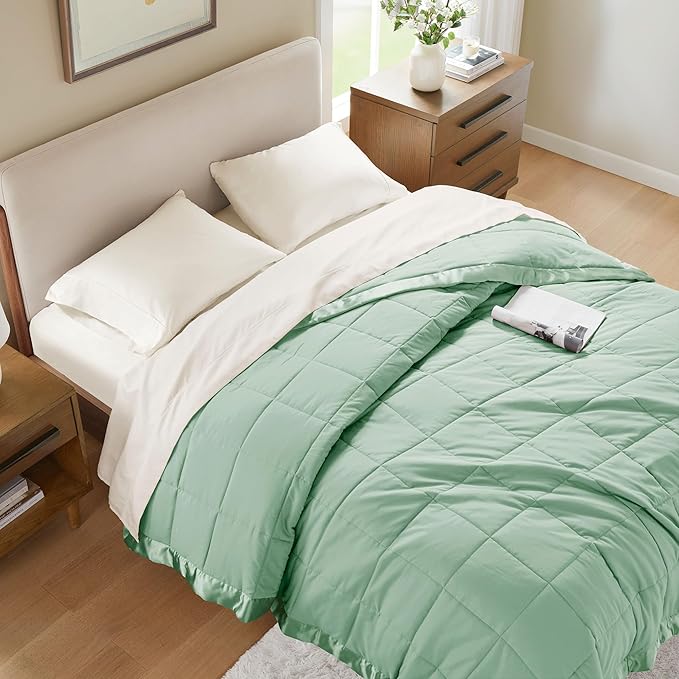 Madison Park Windom Down Alternative Blanket, Premium 3M Scotchgard Moisture Wicking Treatment, Lightweight and Soft Bed Cover For All Season, Satin Trim, Seafoam King