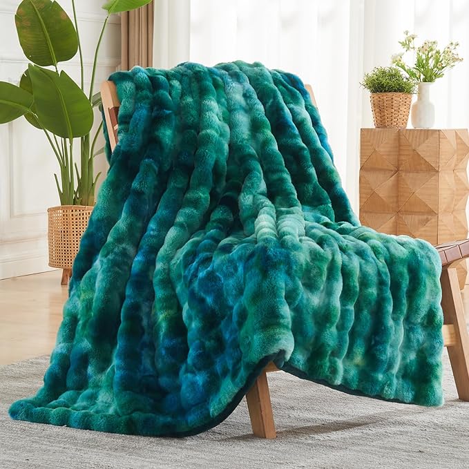 NEWCOSPLAY Faux Fur Twin Blanket Tie-dye Dark Teal Luxury Fluffy Thick Warm Bubble Blanket for Couch Sofa Bed 700GSM (Tie-dye Dark Teal, Twin(60"x80"))