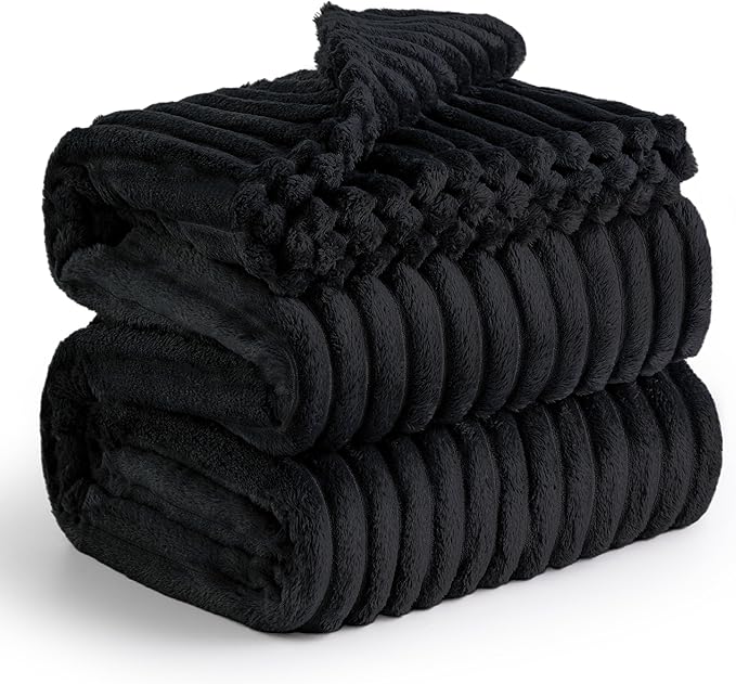 Bedsure King Size Blanket for Bed - GentleSoft Cozy Soft Blankets for Women, Cute Large Fleece Throws for Girls, Black, 108x90 Inches