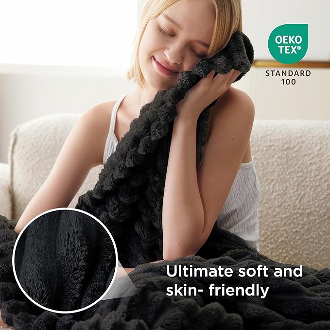 Bedsure Twin Blanket for Couch - GentleSoft Cozy Soft Blankets for Women, Cute Small Fleece Throws for Girls, Black, 60x80 Inches