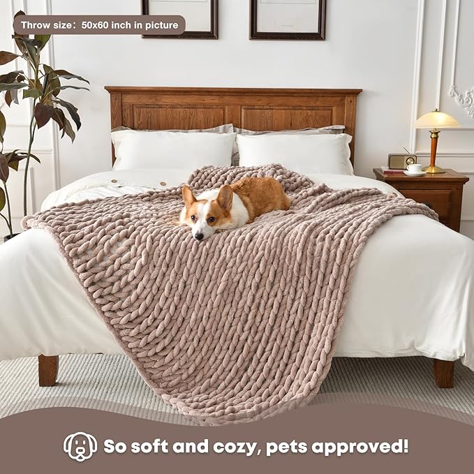 Soft Chunky Knit Blanket, 60X80 in Handmade Thick Chenille Yarn Throw Without Shedding & Raveling, Aesthetic & Cozy Home Decor with Couch Sofa Bed, Gift Pack, Choffee Brown