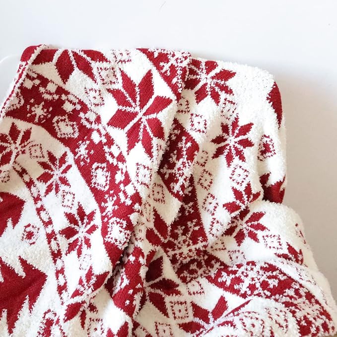 Red Christmas Throw Blanket for Couch, Fluffy Fleece Cozy Soft Blanket, Xmas Fuzzy Thick Throw Blanket for Bed Sofa and Gift (50" X 60", Red Reindeer)