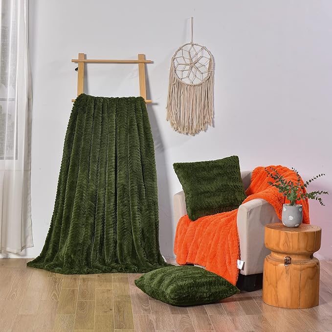 YUSOKI Luxury Faux Fur Twin XL Blanket for Twin XL Bed 2 Layers,5.2lb,All Ages,Home Decoration Without Pillows(Olive Green,63"x90")