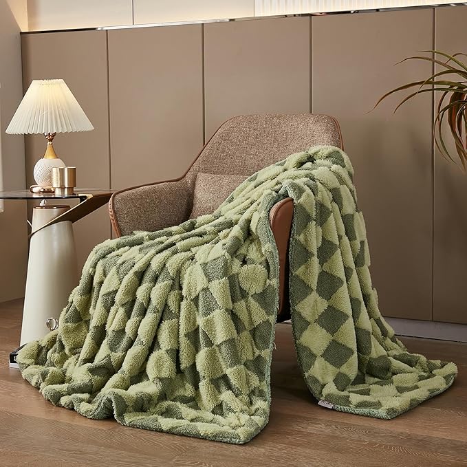 PU MEI Luxury Faux Fur Rabbit Fur Throw Blanket Sage Green 90"x80",Plush Reversible Sherpa Blankets,Queen Fuzzy Blanket Thick Throws for Bed,Washable Bedding Accent Blankets for Sofa Couch Chair
