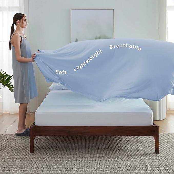 Bedsure Light Blue Cooling Blanket Full Size for Hot Sleepers - Summer Blanket Full Size Cold Bed Cool Arc-Chill Thin Ice Cooled Bedding with Rayon Derived from Bamboo Night Sweats Hot Flashes, 80x90