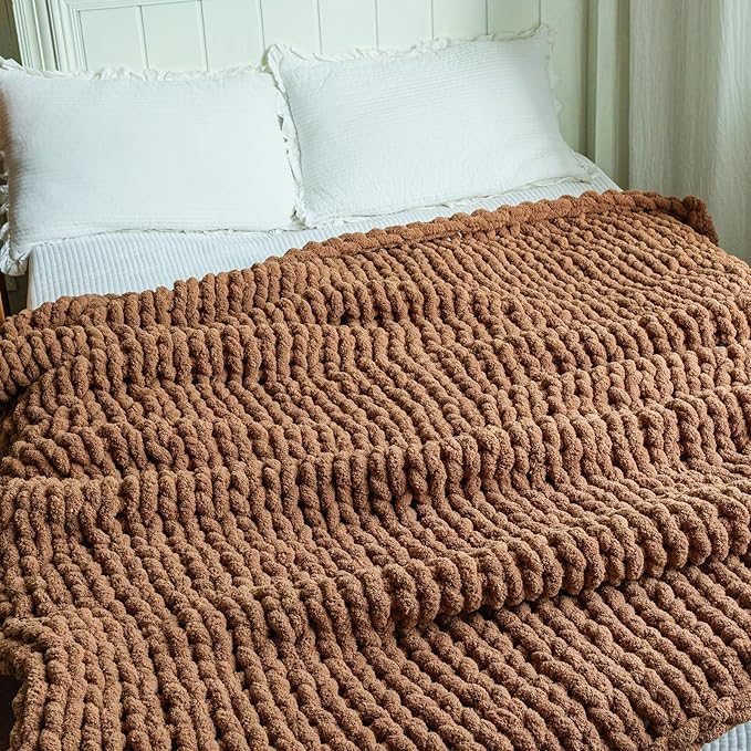 Chunky Knit Blanket - Luxury Soft Cozy Queen Size(50 * 60) Throw Blanket,100% Woven Blanket Rope Knot Throw Blanket for Couch, Sofa, Home Decor, Gift - Machine Washable(Brown)