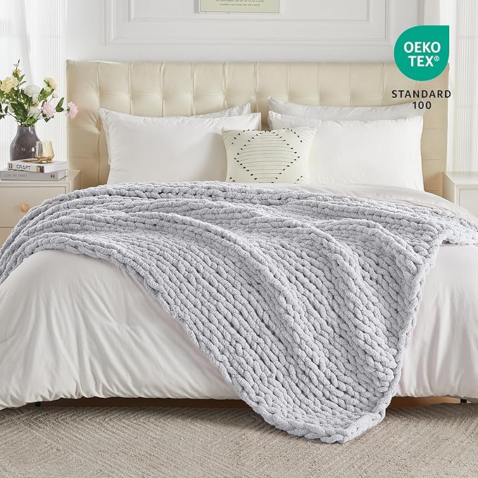Carriediosa Chunky Knit Throw Blanket 60" X 80" Twin, 100% Hand Made Large Chenille Loop Yarn Soft Fluffy Throws for Couch Sofa Bed, Big Crochet Cozy Heavy Thick Cable Woven Blankets, Light Grey