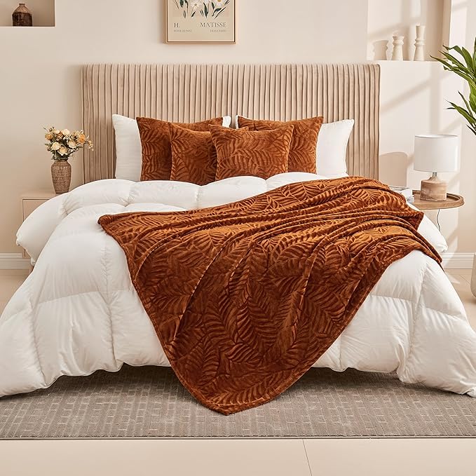 SOCHOW Super Soft Flannel Fleece Fall Throw Blanket, Lightweight Cozy Warm Leaves Textured Plush Blanket for Bed Couch Sofa, 60 x 80 Inches, Caramel