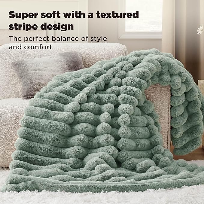 Bedsure Faux Fur Throw Blanket - Soft & Fluffy, Fuzzy, Cozy, Plush Throw Blanket for Couch, Sofa and Bed, Thick and Warm, Decor Gifts for Women, Green, 50x70 inches
