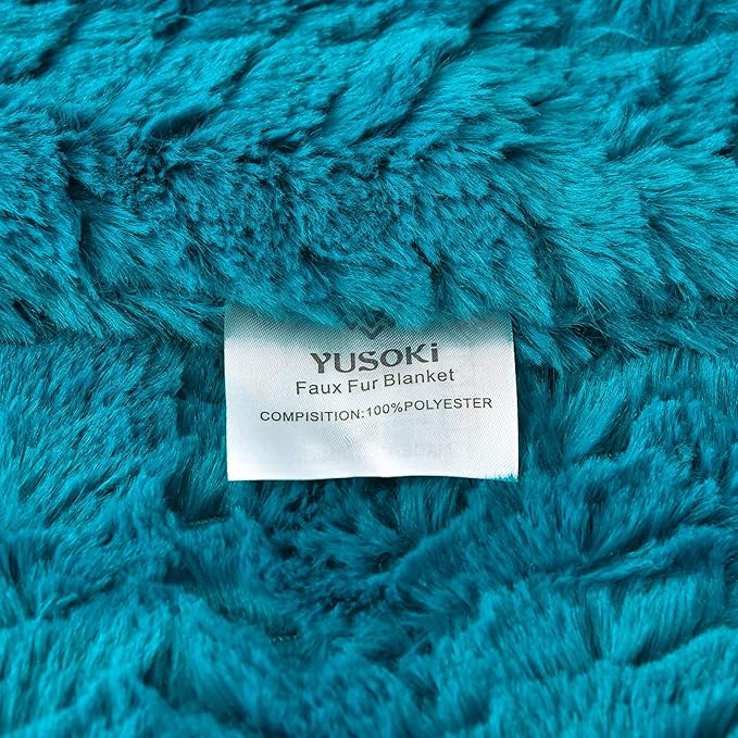 YUSOKI Luxury Faux Fur Twin XL Blanket for Twin XL Bed 2 Layers,5.2lb,All Ages,Home Decoration Without Pillows(Teal,63"x90")