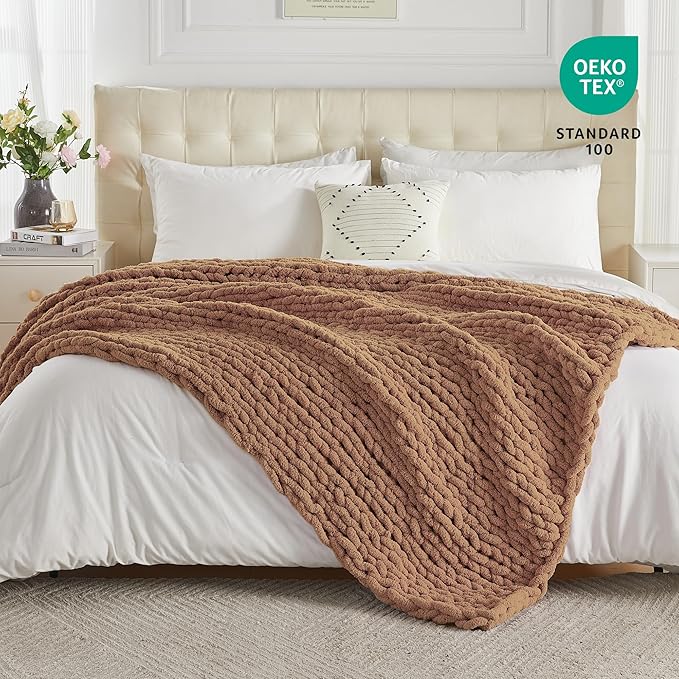 Carriediosa Chunky Knit Throw Blanket 60" X 80" Twin, 100% Hand Made Large Chenille Loop Yarn Soft Fluffy Throws for Couch Sofa Bed, Big Crochet Cozy Heavy Thick Cable Woven Blanket, Light Brown
