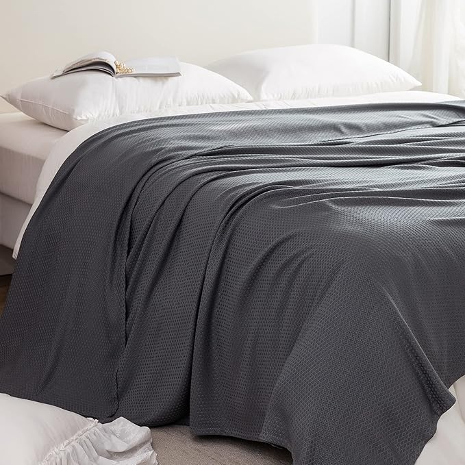 AmyHomie Cooling Blanket King Size, 100% Rayon Derived from Bamboo, Cool Summer Blanket for Hot Sleepers, Soft Comfy Lightweight Blankets for All Seasons (Dark Gray, 90×108in)