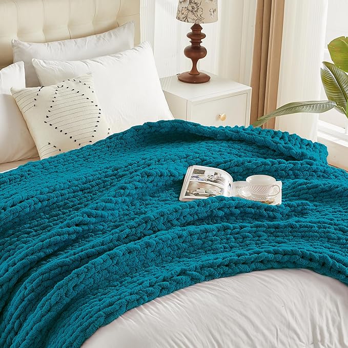 Carriediosa Chunky Knit Throw Blanket 60" X 80" Twin, 100% Hand Made Large Chenille Loop Yarn Soft Fluffy Throws for Couch Sofa Bed, Big Crochet Cozy Heavy Thick Cable Woven Blankets, Teal