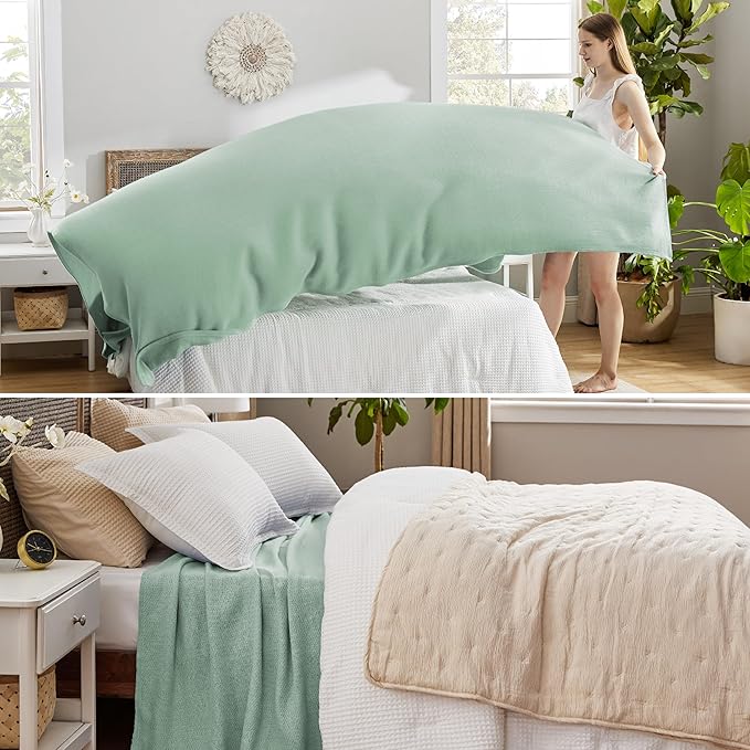 Bedsure 100% Cotton Blanket King Size for Bed - Breathable and Lightweight, Soft Cozy Textured Herringbone Woven Blanket for Summer Spring, Sage Green, 108x90 inches