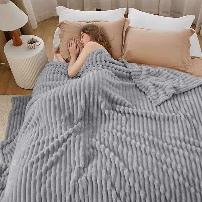 Bedsure Blankets Queen Size for Bed - GentleSoft Cozy Soft Blankets for Women, Cute Large Fleece Throws for Girls, Light Grey, 90x90 Inches