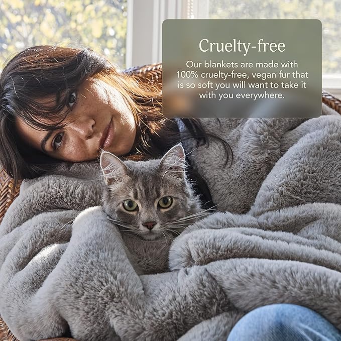 UnHide Marshmallow - Faux Fur Blanket - Heavy Weight, Extra Soft Blanket - Made from Recycled Materials - Machine Washable - Medium (60" x 80") - Rosy Baby