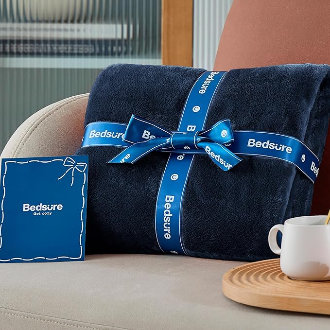 Bedsure Fleece Bed Blankets Full Size Navy - Soft Lightweight Plush Fuzzy Cozy Luxury Blanket Microfiber, 84x90 inches