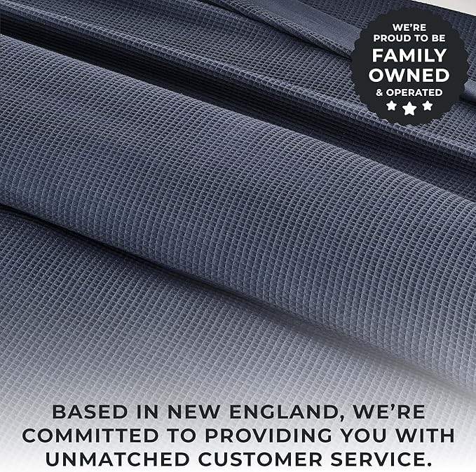 Great Bay Home 100% Cotton Blanket for Twin Size Bed | Lightweight and Breathable Waffle Weave Blankets for Summer & Spring | Versatile, Layering Navy Bed Blanket, Ocean Blue, 90x66 inches