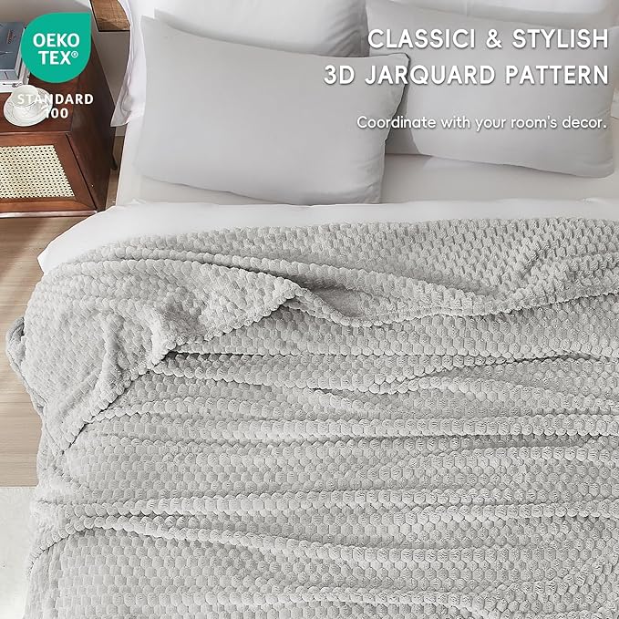 PHF Ultra Soft Flannel Fleece Blanket Queen Size, Lightweight 3D Jacquard Fleece Blanket, No Shedding, No Pilling, Luxury 340GSM Aesthetic Fluffy Cozy for Bed Room Decor, 90"x90", Light Grey