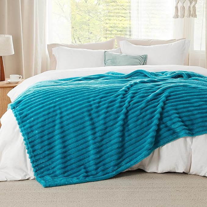 Bedsure Teal Fleece Blanket for Couch - GentleSoft Cozy Soft Blankets for Women, Cute Small Throws for Girls, 90x90 Inches