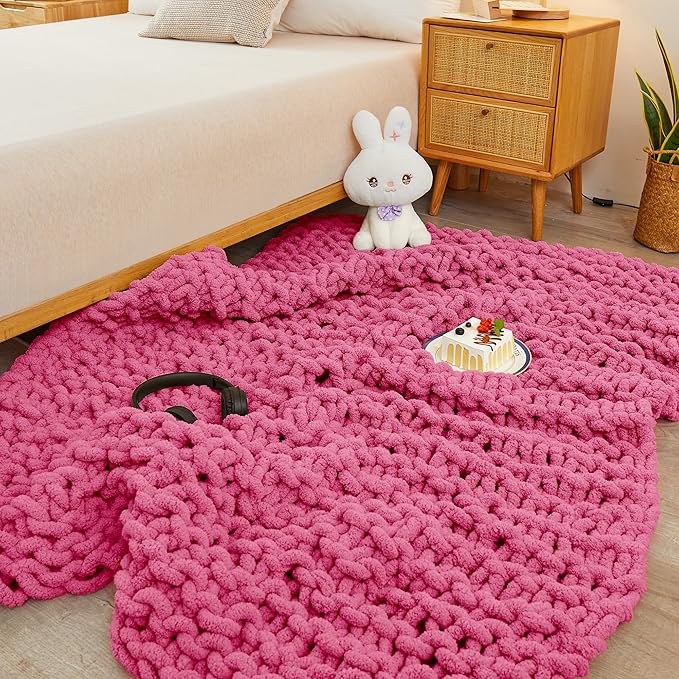 Knit Blanket 40"x50" Rose Cream Soft Washable Chenille Throw Blanket Cozy 100% Handmade Crochet Blankets with Jumbo Chenille Yarn for Couch Bed Sofa Room Decor