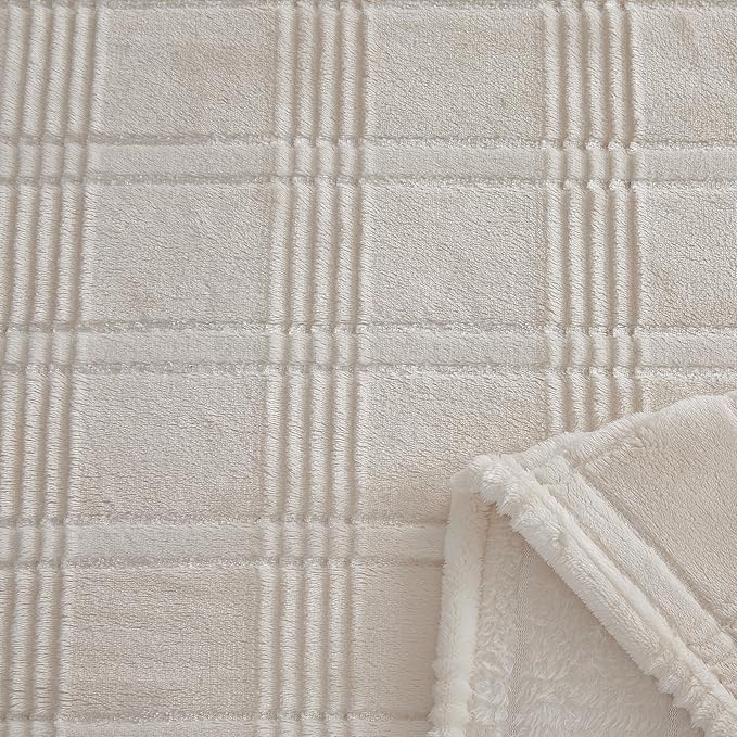 Oversized King Fleece Blanket 120x120 Inches, Seamless Soft Cozy 3D Jacquard Flannel Blanket 10'x10' Extra Large for Bed, Sofa, Couch, Travel & Camping, California King Throw, Beige