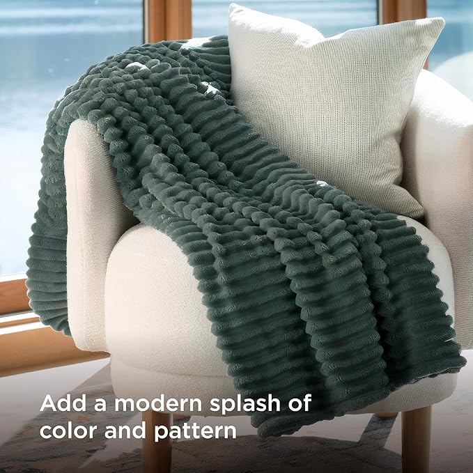 Bedsure Mallard Green Fleece Blanket for Couch - GentleSoft Cozy Soft Blankets for Women, Cute Small Throws for Girls, 60x80 Inches