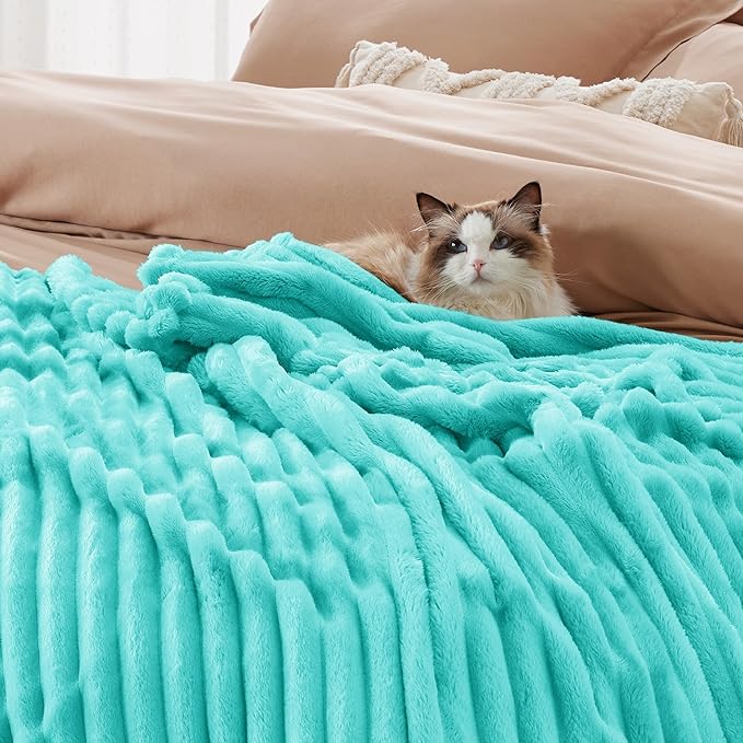 Bedsure Blue California King Size for Bed - GentleSoft Cozy Soft Blankets for Women, Cute Small Fleece Throws for Girls, Birthday Gifts for Women, Blue Fog, 102x96 Inches