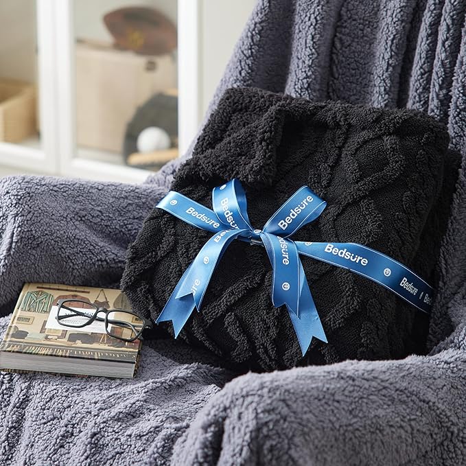 Bedsure Sherpa Fleece Blanket Twin Size for Bed - Fuzzy Soft Cozy Cable Throw for Couch, Thick Warm Blankets for Winter, Black, 60x80 Inches