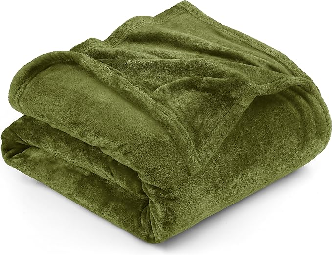 Utopia Bedding Fleece Blanket Full Size Olive 300GSM Luxury Fuzzy Soft Anti-Static Microfiber Bed Blanket (90x84 Inch)