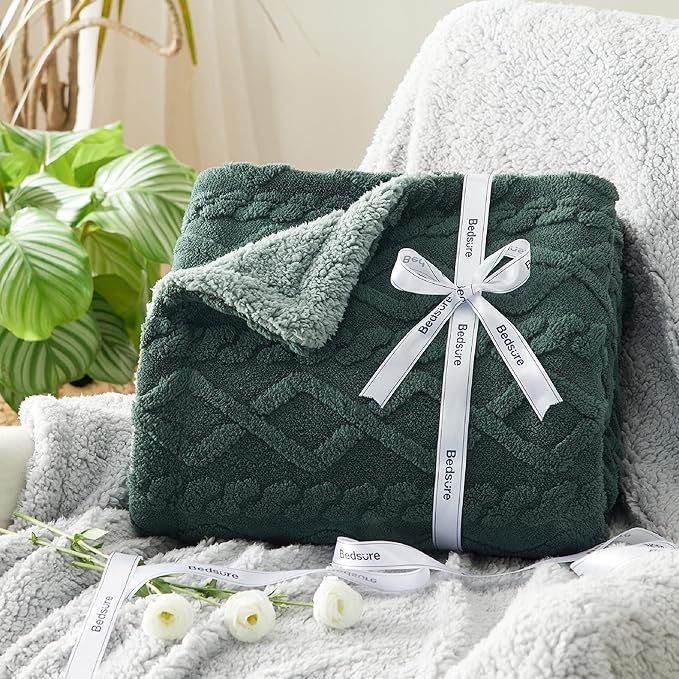 Bedsure Sherpa King Size Blanket for Bed- Fleece Soft Cozy Fuzzy Cable Blankets for Women, Thick Warm for Winter and All Seasons, Dark Green, 108x90 Inches