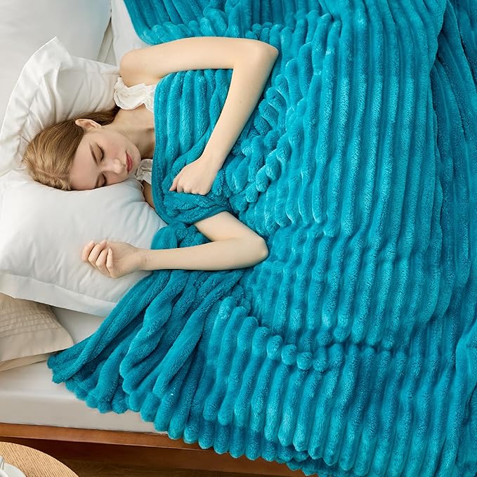 Bedsure Teal Fleece Blanket for Couch - GentleSoft Cozy Soft Blankets for Women, Cute Small Throws for Girls, 90x90 Inches