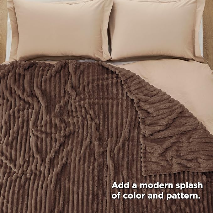 Bedsure Fondue Fudge California King Size Blanket for Bed - GentleSoft Cozy Soft Blankets for Women, Cute Small Fleece Throws for Girls, Birthday Gifts for Women, 102x96 Inches