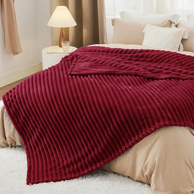Bedsure Deep Red Full Blanket for Bed - GentleSoft Cozy Soft Blankets for Women, Cute Large Throws for Girls, 84x90 Inches