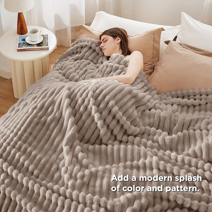 Bedsure Mocha Meringue California King Size Blanket for Couch - GentleSoft Cozy Soft Blankets for Women, Cute Small Fleece Throws for Girls, Birthday Gifts for Women, 102x96 Inches