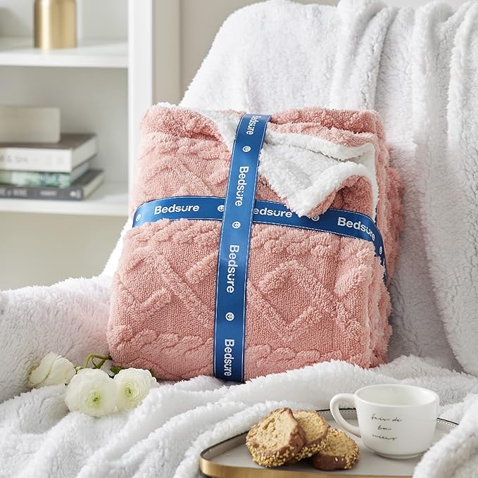 Bedsure Sherpa Queen Size Blanket for Bed - Fleece Soft Cozy Fuzzy Cable Blankets for Women, Thick Warm for Winter and All Seasons, Pink, 90x90 Inches