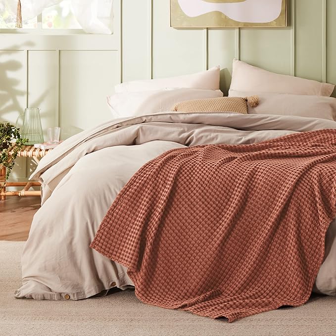 Bedsure Cooling Cotton Waffle Twin XL Blanket - Lightweight Breathable Blanket of Rayon Derived from Bamboo for Hot Sleepers, Luxury Throws for Bed, Couch and Sofa, Red Orange, 66x90 Inches