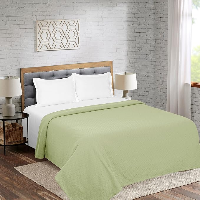BELIZZI HOME 100% Cotton Bed Blanket, Breathable Thermal Blanket Full - Queen Size, Soft Chevron 90''x90'', Perfect for Layering Any All Season, Sage Green