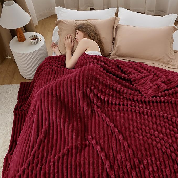 Bedsure Deep Red Full Blanket for Bed - GentleSoft Cozy Soft Blankets for Women, Cute Large Throws for Girls, 84x90 Inches