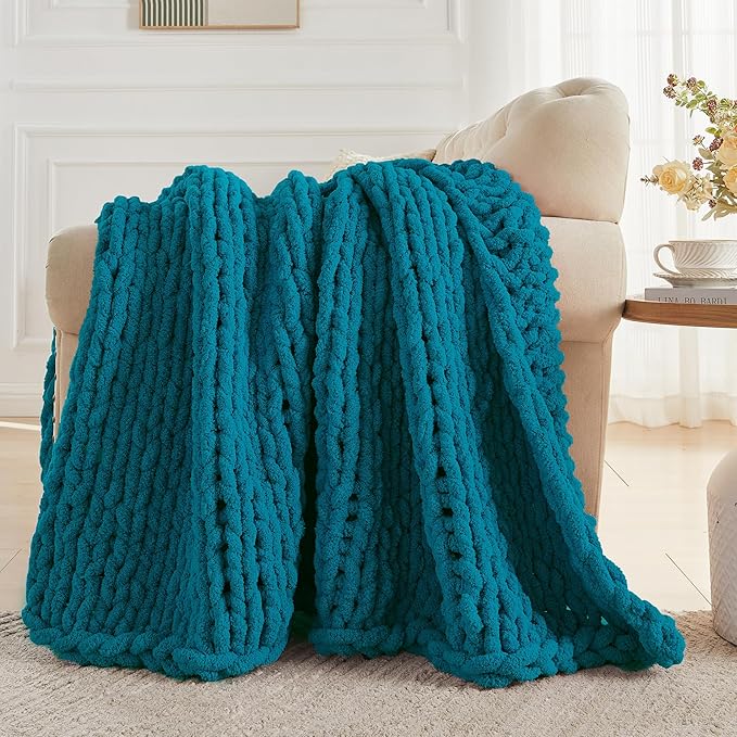 Carriediosa Chunky Knit Throw Blanket 60" X 80" Twin, 100% Hand Made Large Chenille Loop Yarn Soft Fluffy Throws for Couch Sofa Bed, Big Crochet Cozy Heavy Thick Cable Woven Blankets, Teal