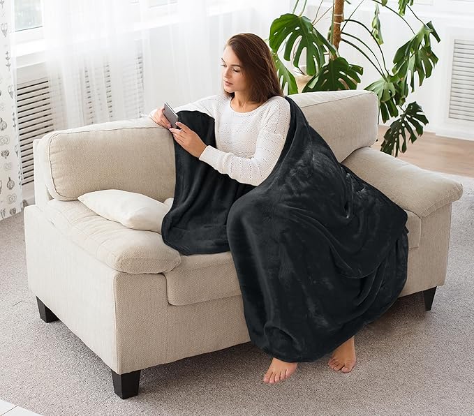 Utopia Bedding Black 300GSM Fleece Blanket (Throw Size - 50x60 Inch) Luxury Soft Bed Blanket (Bulk Pack of 16)
