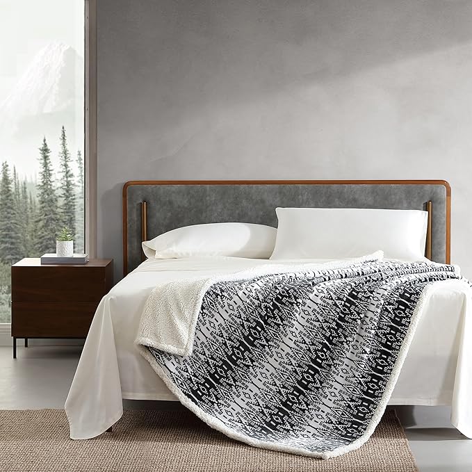 Eddie Bauer - Blanket, Super Soft Reversible Sherpa & Brushed Fleece Bedding, Throw Blankets for Couch, Ideal for Lounging (San Juan Grey)