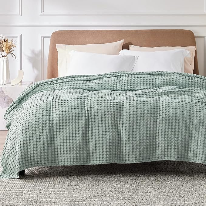 Bedsure Cooling Cotton Waffle King Size Blanket - Lightweight Breathable Blanket of Rayon Derived from Bamboo for Hot Sleepers, Luxury Throws for Bed, Couch and Sofa, Sage Green, 104x90 Inches