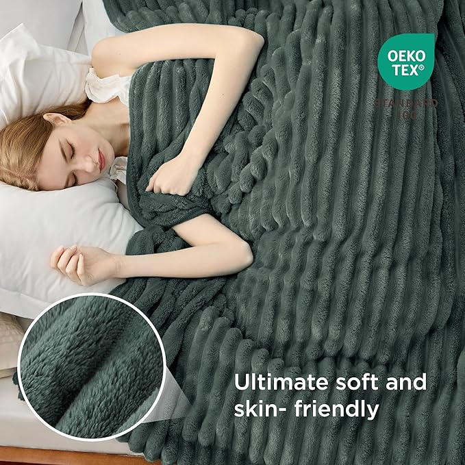 Bedsure Mallard Green California King Size Blanket for Couch - GentleSoft Cozy Soft Blankets for Women, Cute Small Fleece Throws for Girls, Birthday Gifts for Women, 102x96 Inches