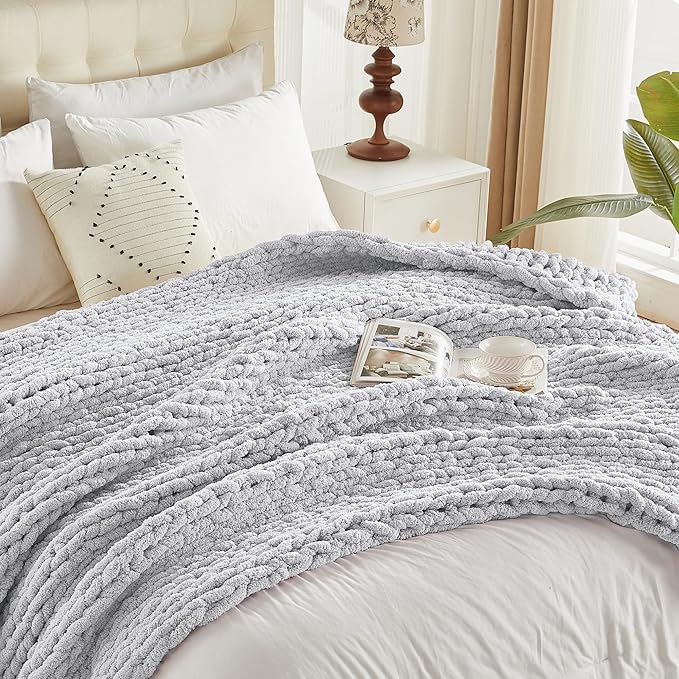 Carriediosa Chunky Knit Throw Blanket 60" X 80" Twin, 100% Hand Made Large Chenille Loop Yarn Soft Fluffy Throws for Couch Sofa Bed, Big Crochet Cozy Heavy Thick Cable Woven Blankets, Light Grey